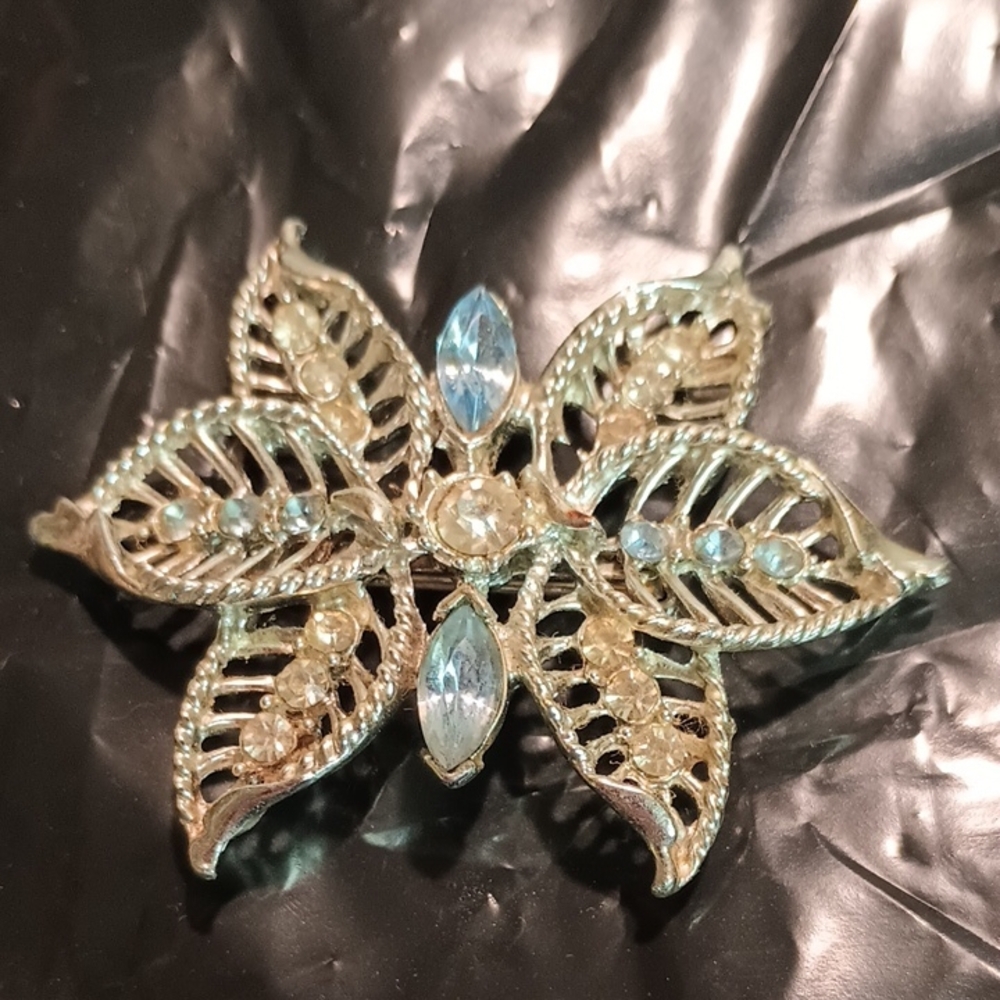 Vintage Brooch